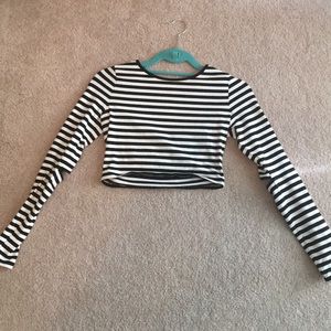 Striped crop-top with elbow cut-outs